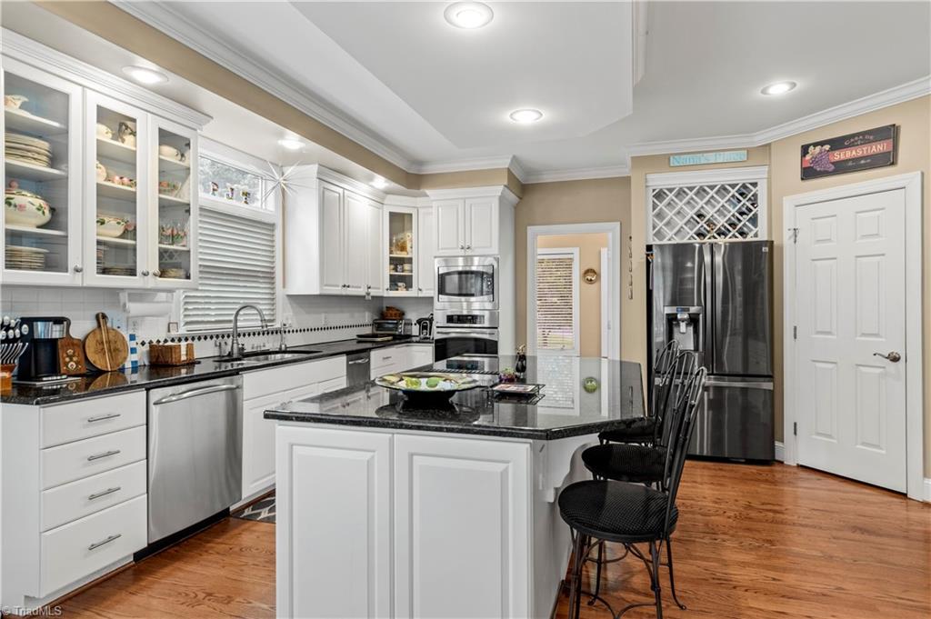 property viewer photo 11