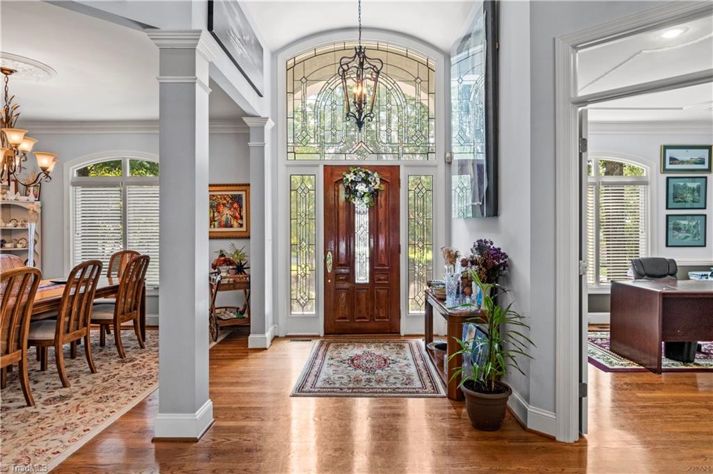 property viewer photo 2