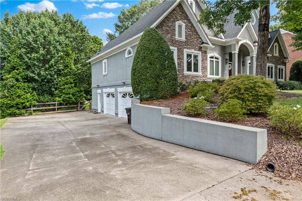 property viewer photo 42