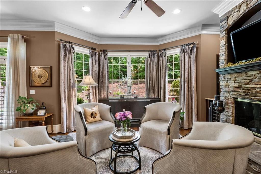 property viewer photo 17