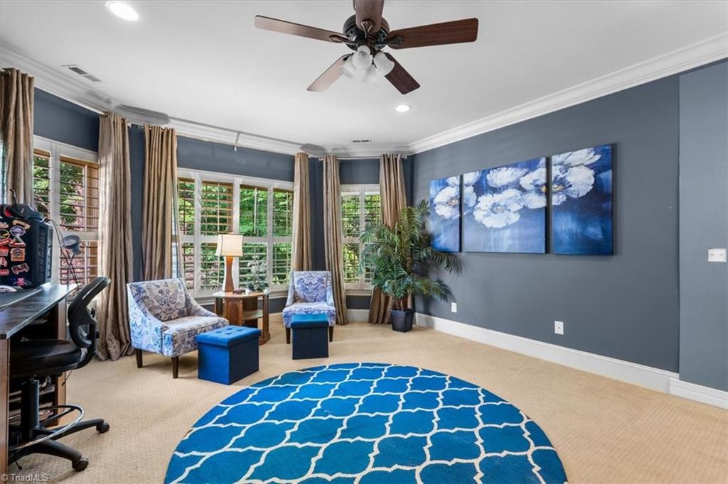 property viewer photo 26