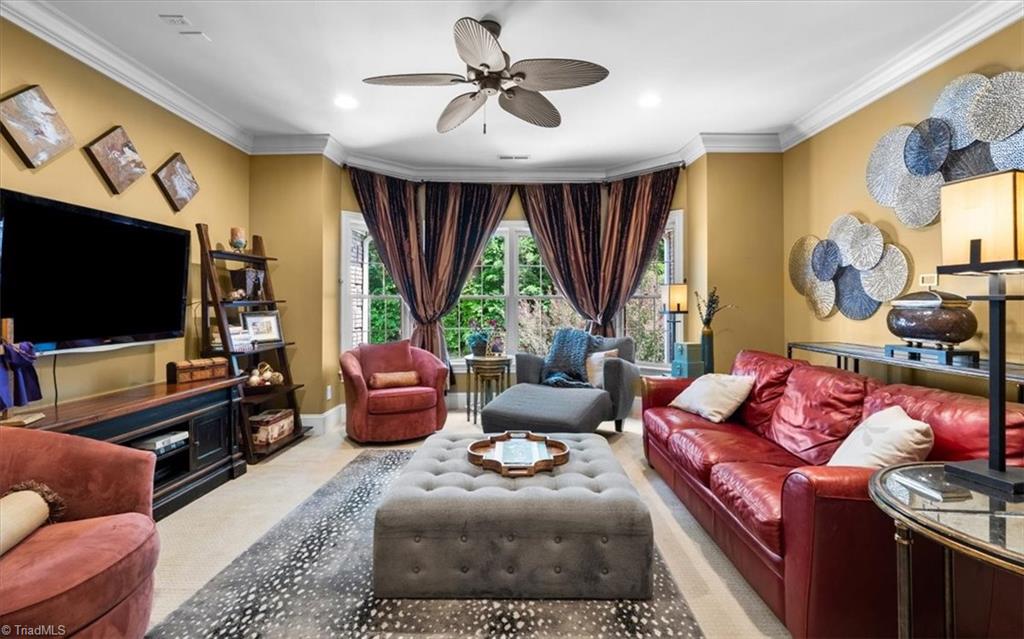 property viewer photo 29
