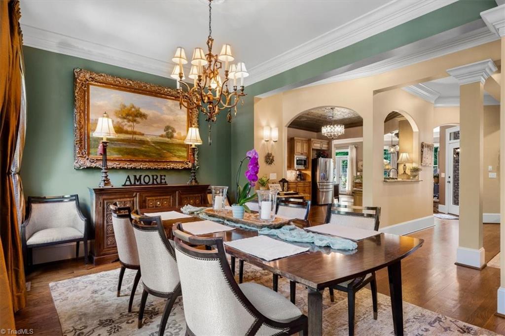 property viewer photo 8
