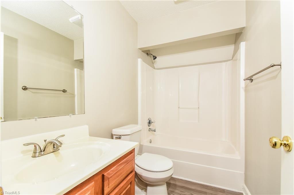 property viewer photo 15