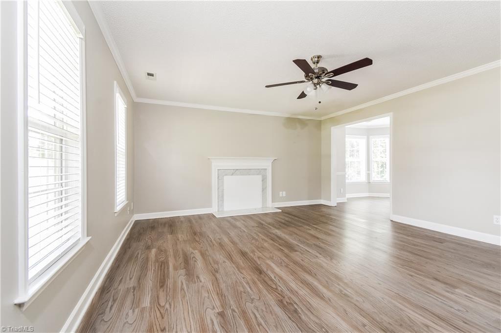 property viewer photo 5