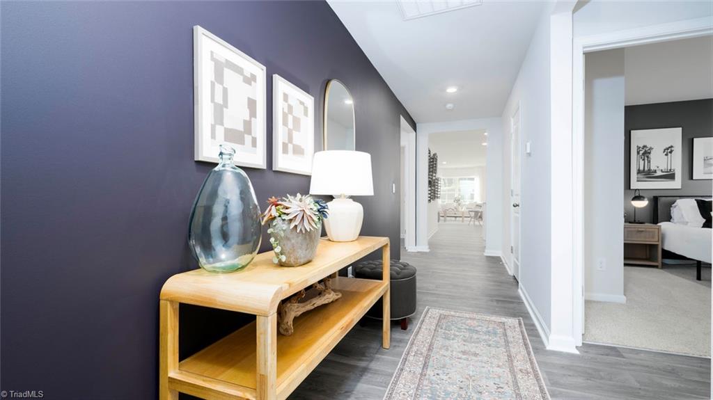 property viewer photo 4