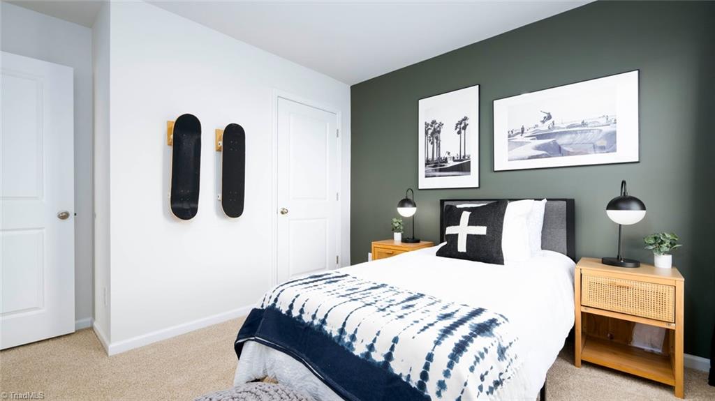 property viewer photo 9