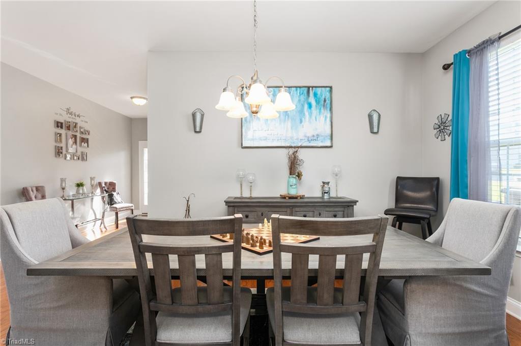 property viewer photo 12