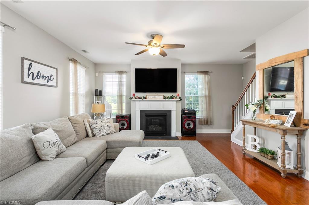 property viewer photo 14