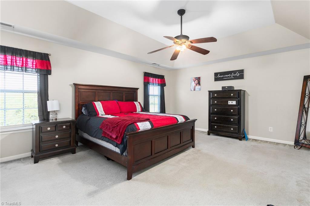 property viewer photo 21