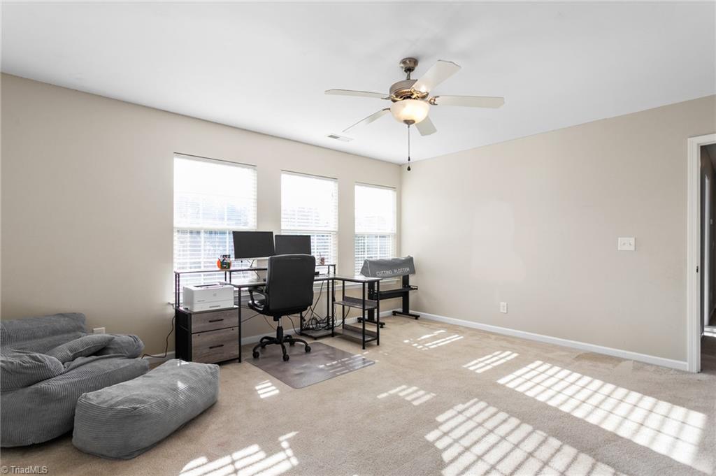 property viewer photo 27