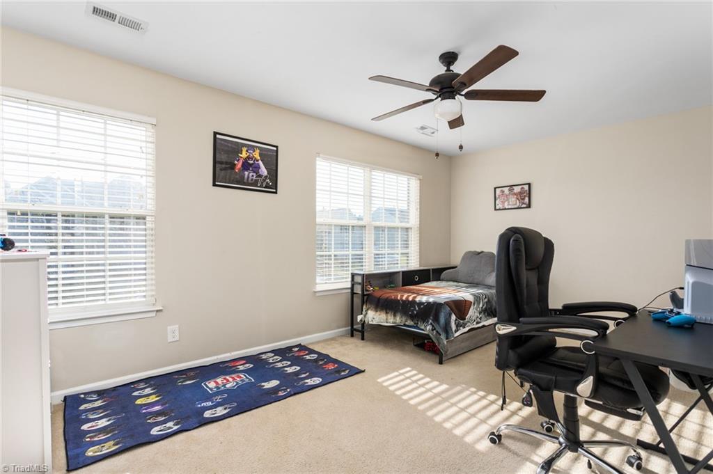 property viewer photo 28