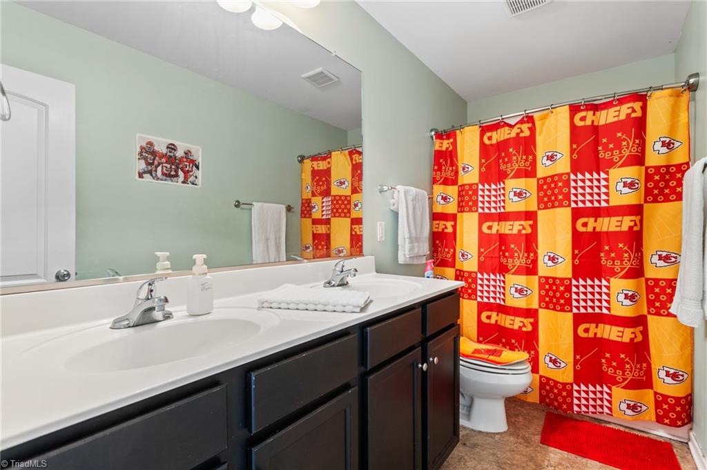property viewer photo 32