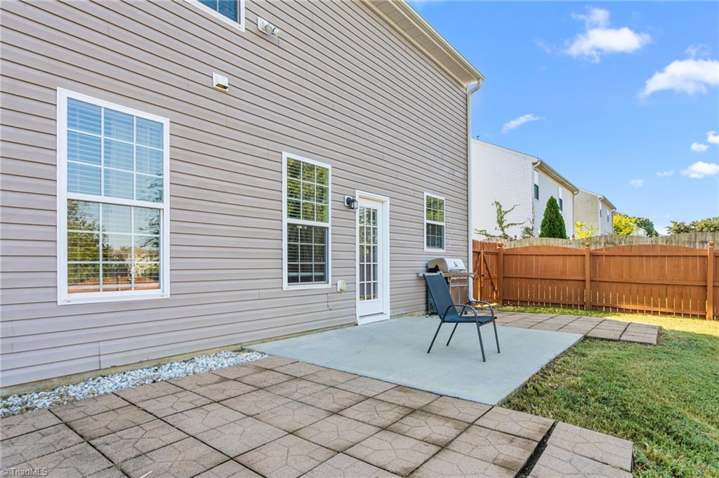 property viewer photo 36