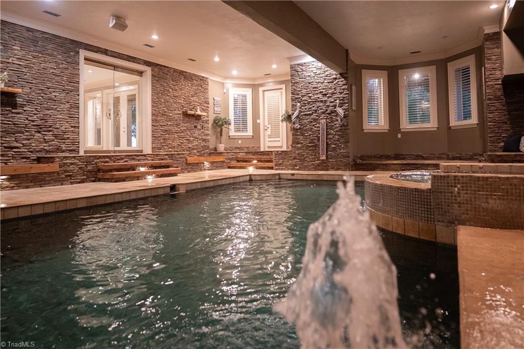 property viewer photo 21