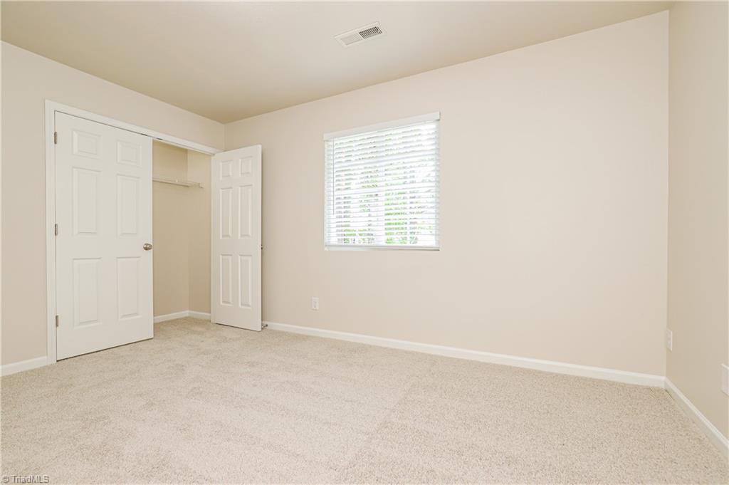 property viewer photo 10