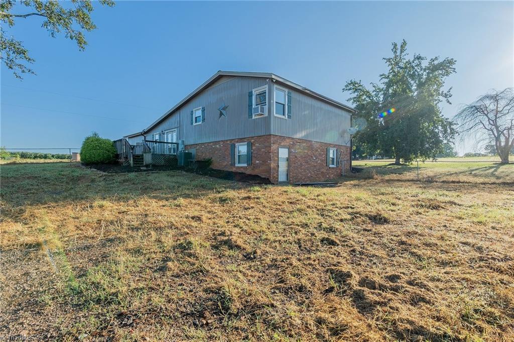 property viewer photo 3