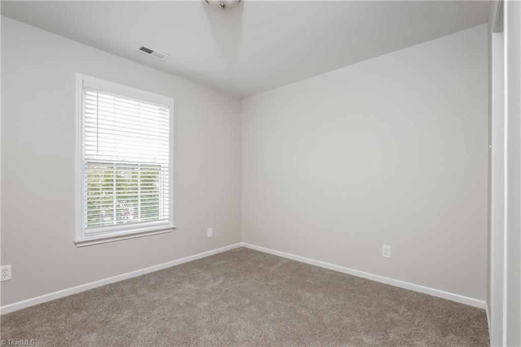 property viewer photo 10