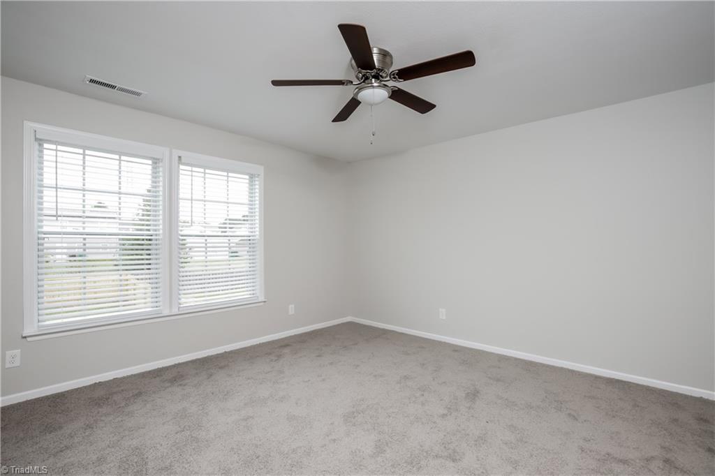 property viewer photo 7