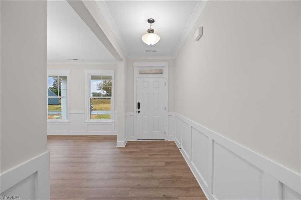 property viewer photo 2