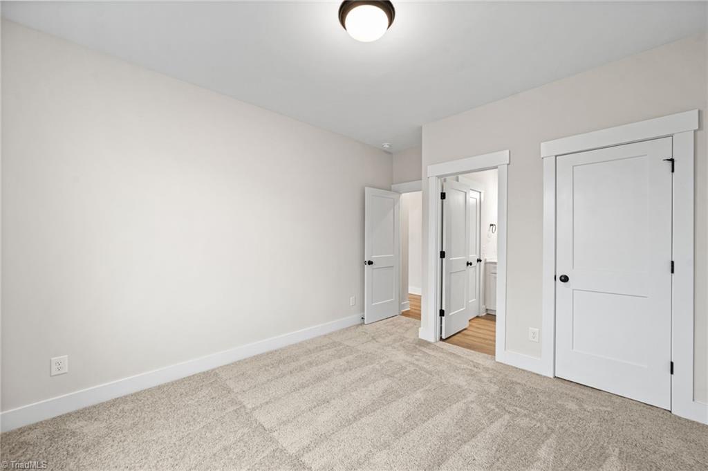 property viewer photo 21