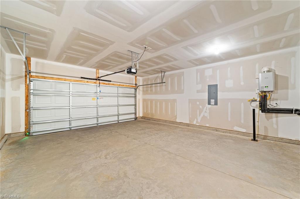 property viewer photo 23
