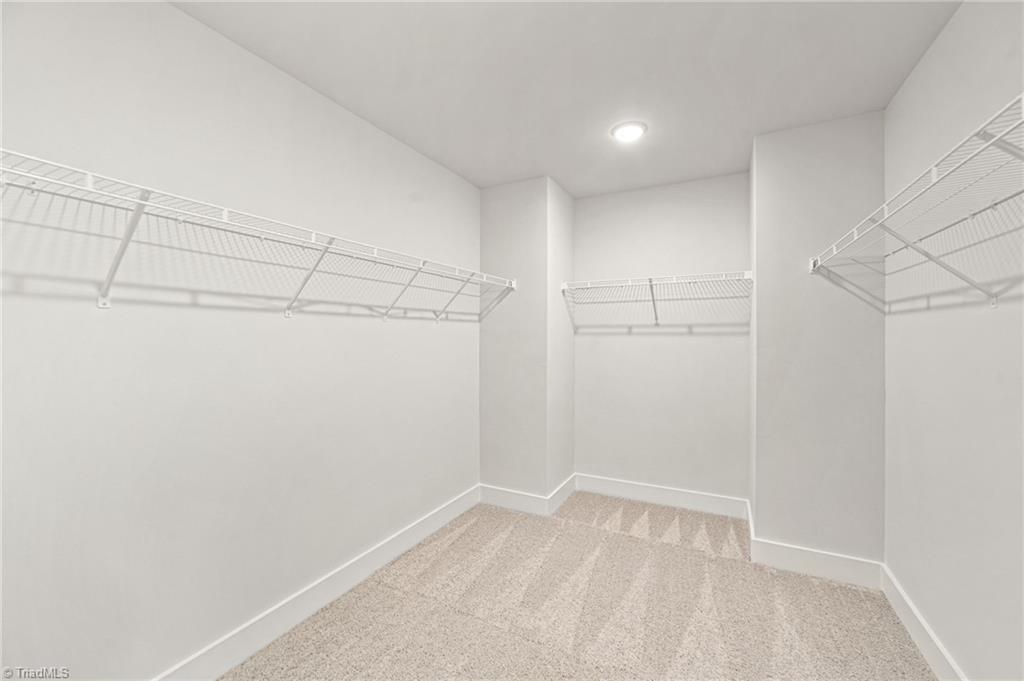 property viewer photo 32