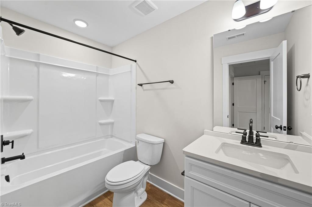 property viewer photo 39