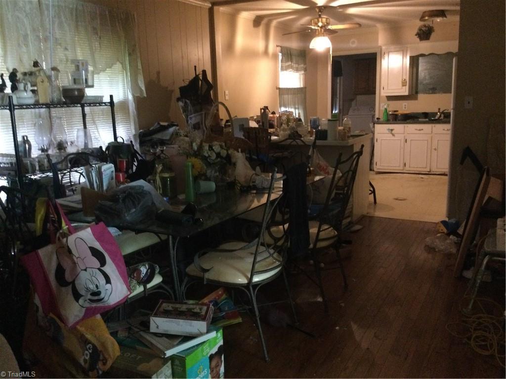 property viewer photo 5