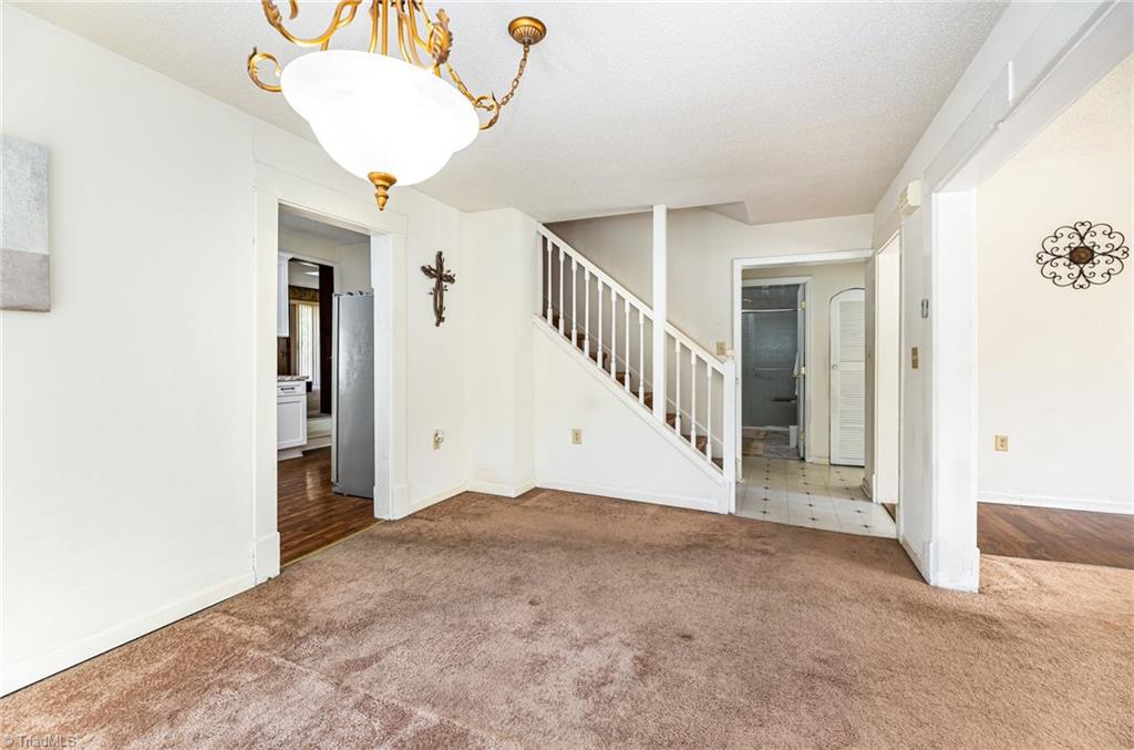 property viewer photo 17