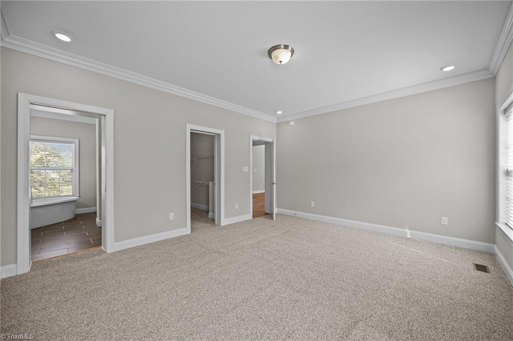 property viewer photo 22
