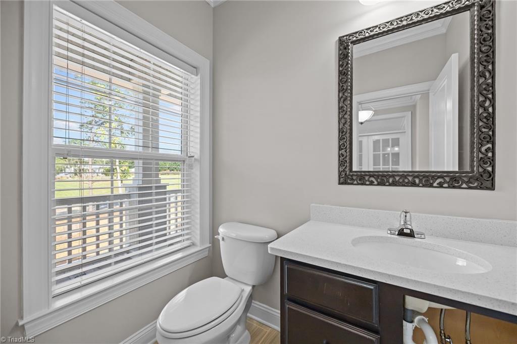 property viewer photo 8
