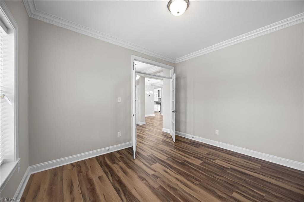property viewer photo 9