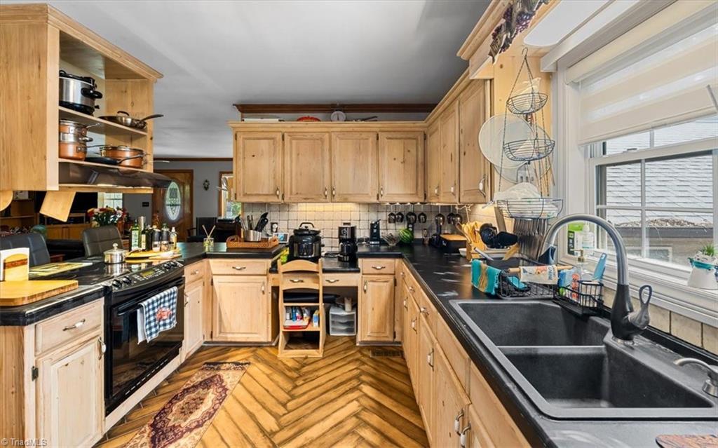 property viewer photo 13