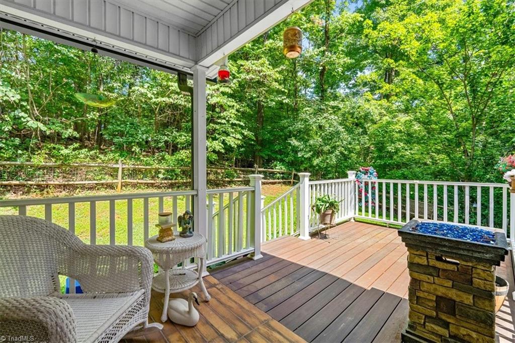 property viewer photo 2