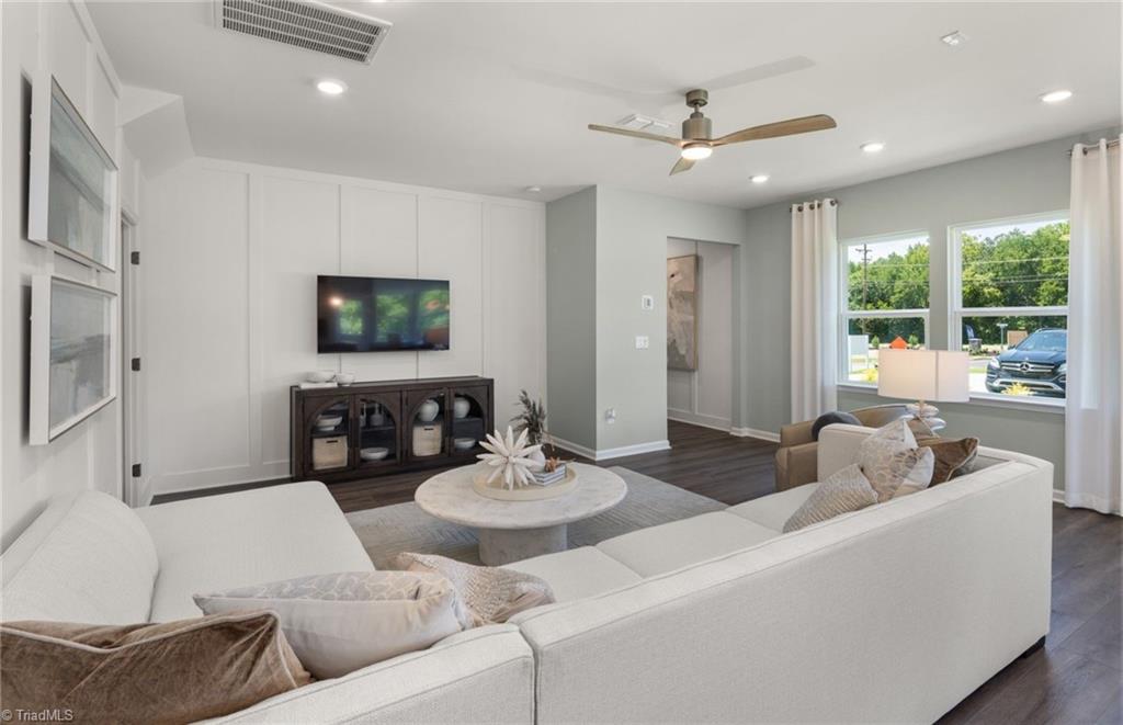 property viewer photo 5