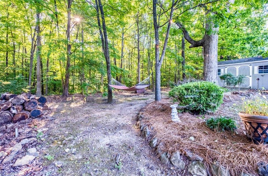 property viewer photo 11