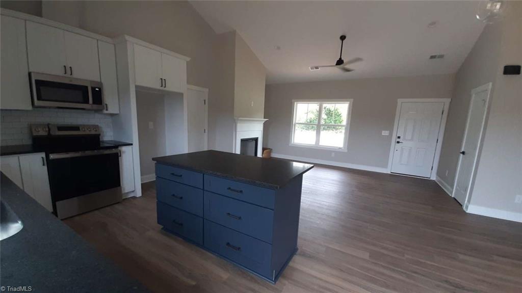 property viewer photo 18