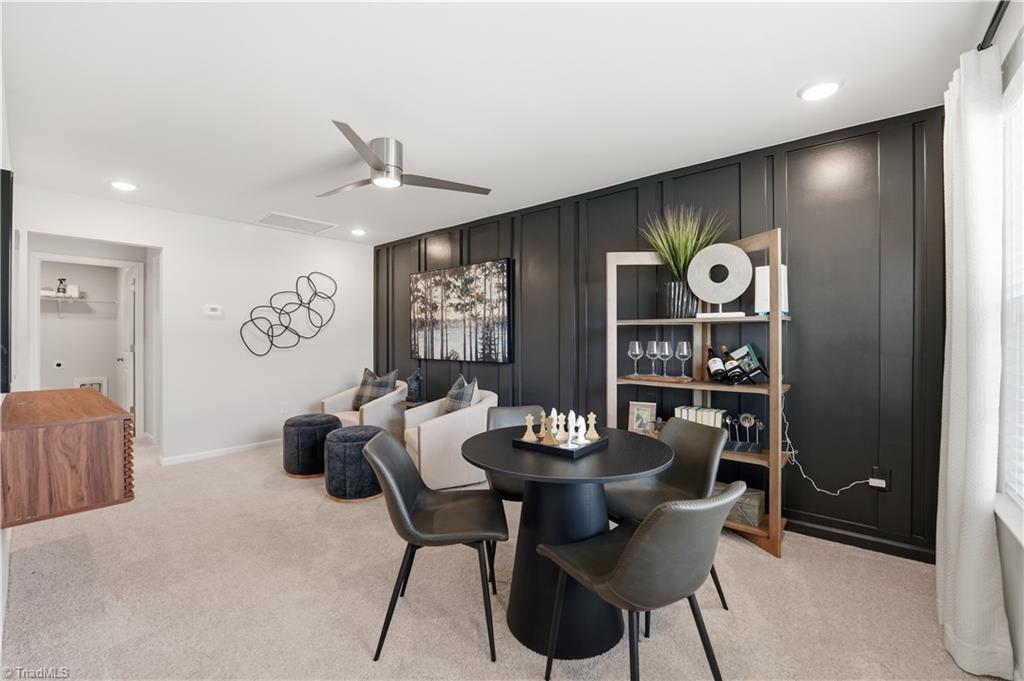 property viewer photo 35
