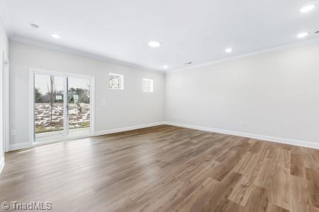 property viewer photo 4