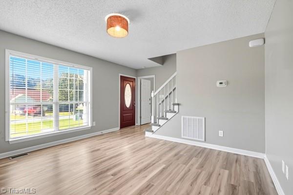 property viewer photo 4