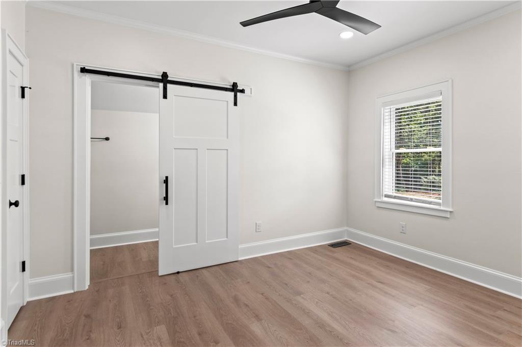 property viewer photo 21