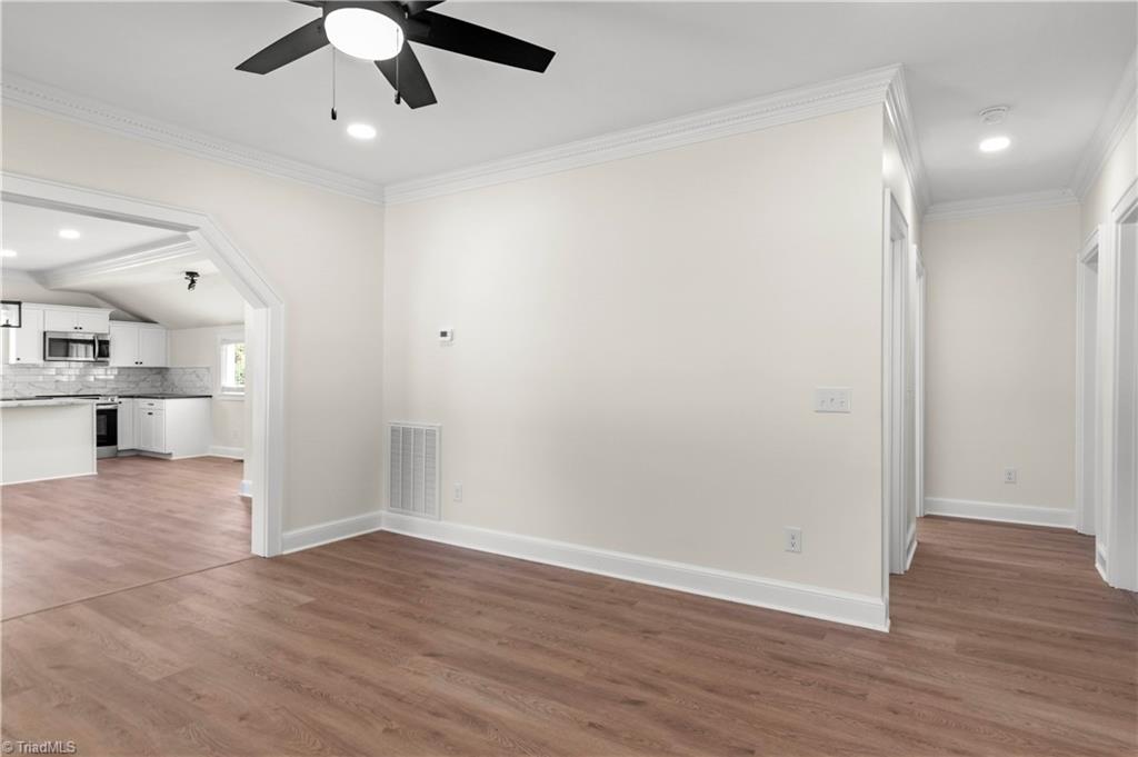 property viewer photo 33