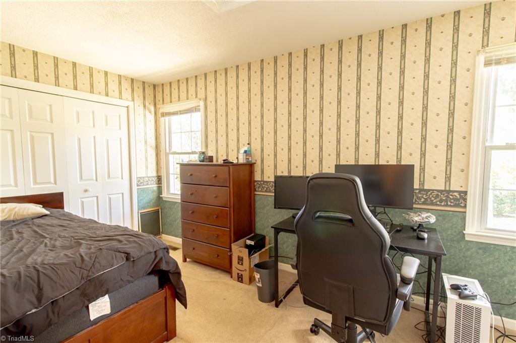 property viewer photo 15