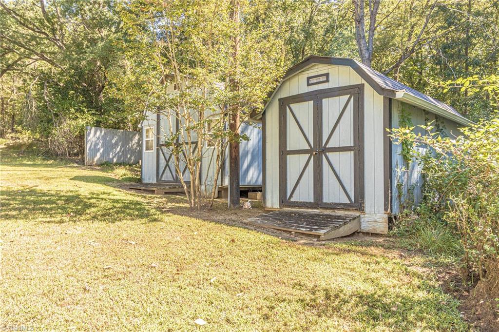 property viewer photo 17