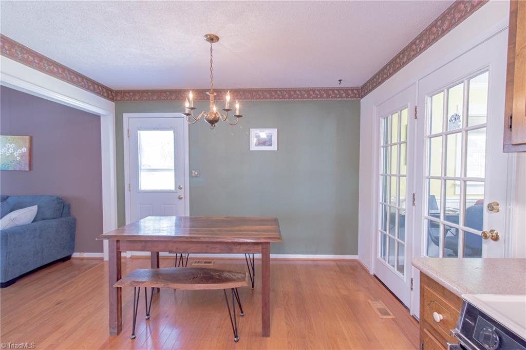 property viewer photo 7