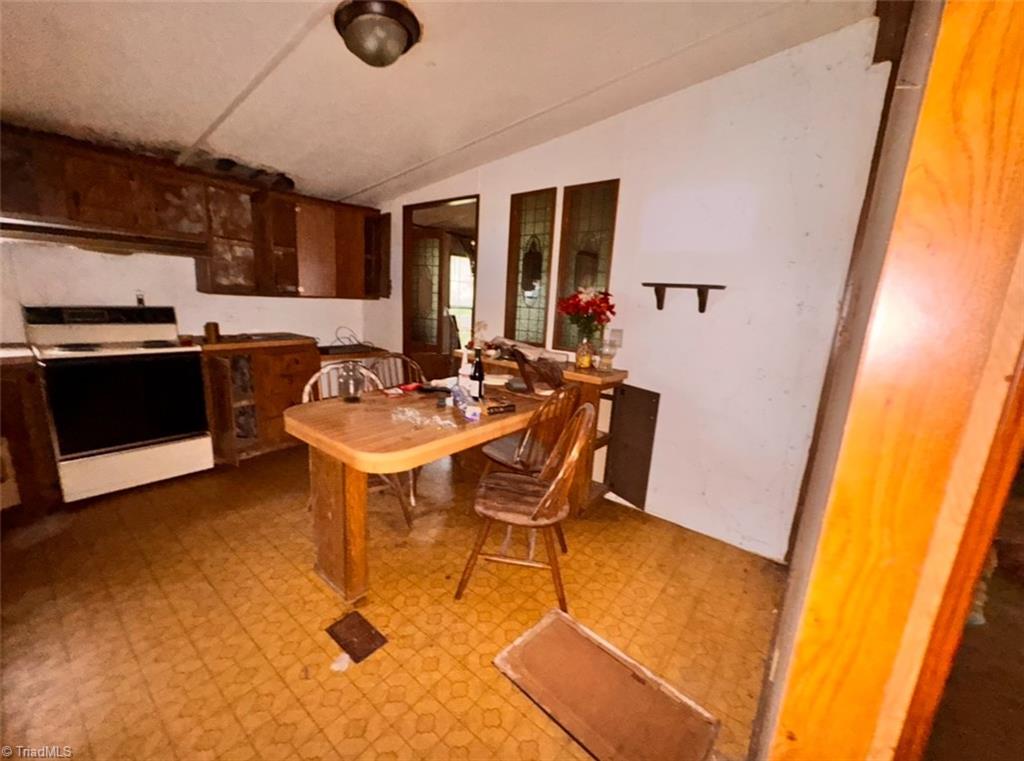 property viewer photo 18