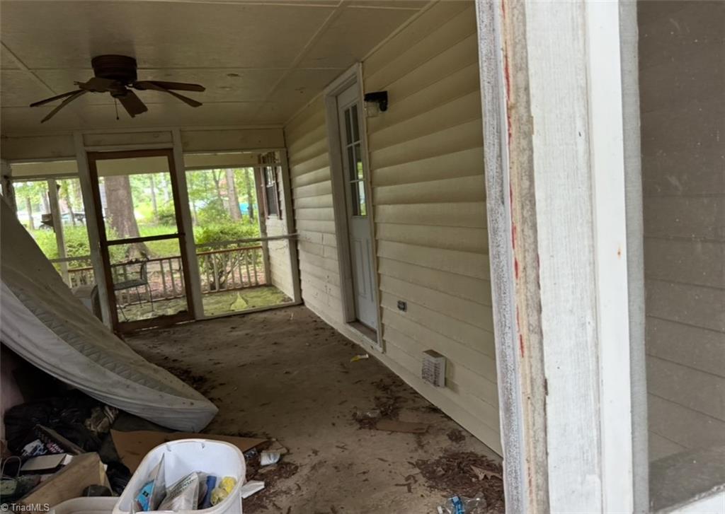property viewer photo 40