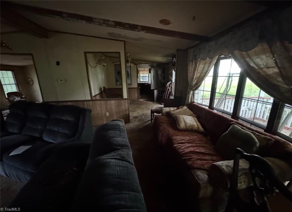 property viewer photo 8