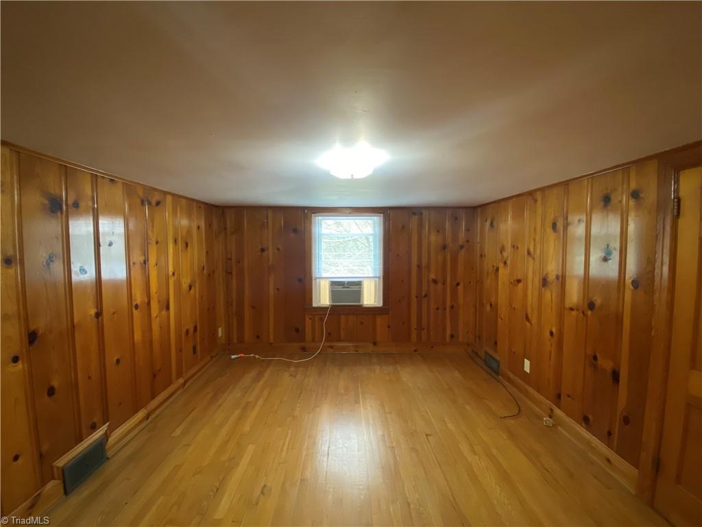 property viewer photo 19